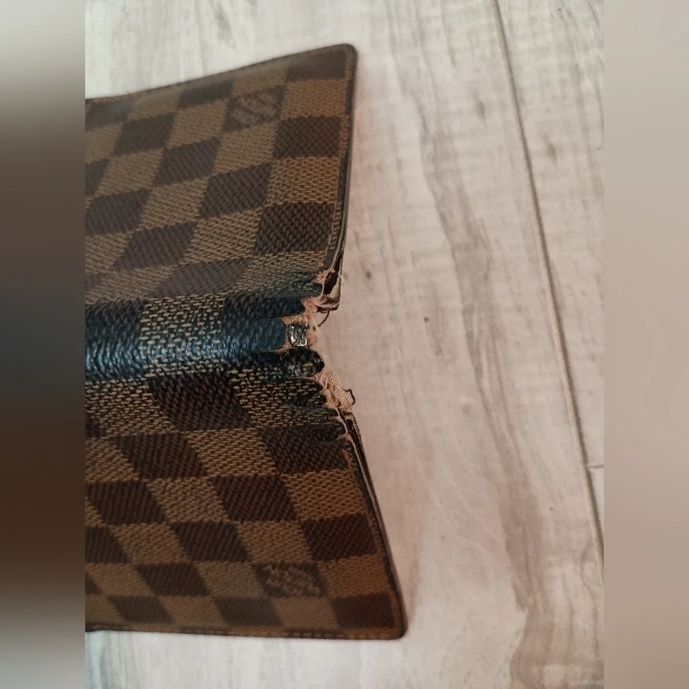 Authentic LOUIS VUITTON Folded Wallet Porte Foil Marco Damier Ebene Brown